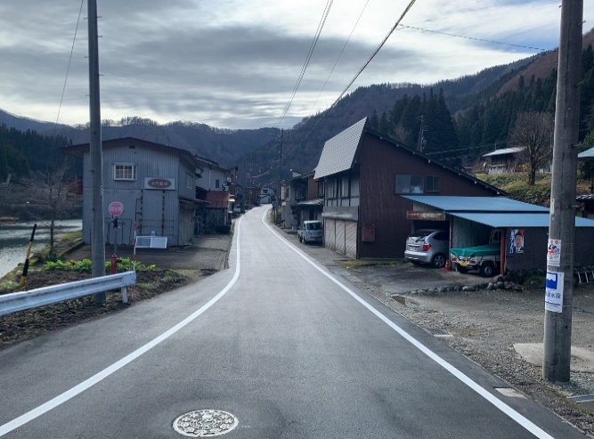 舗装道補修工事（飛騨市河合町小無雁地内）